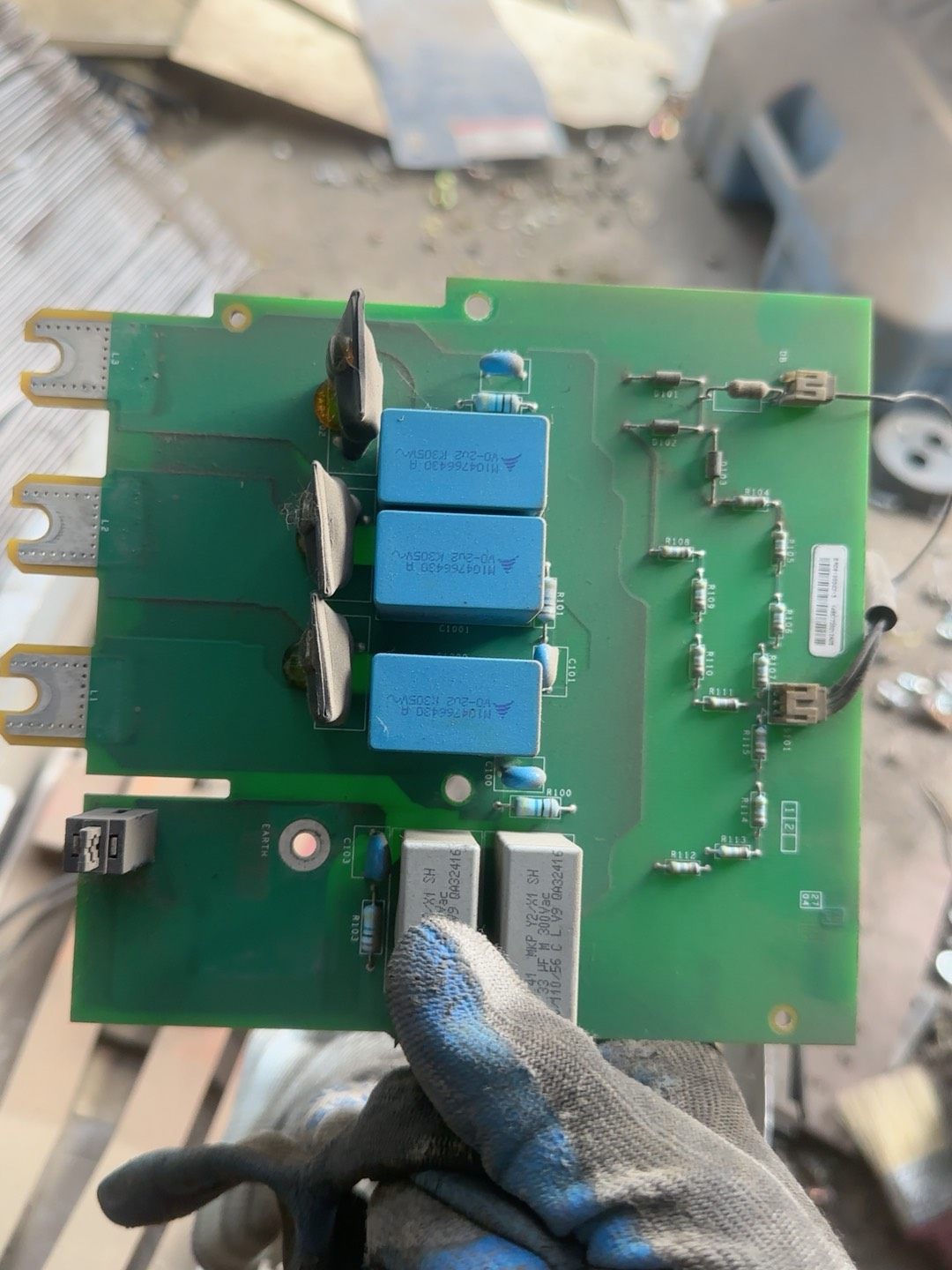 施耐德atv 61 ，75kw输入吸收板