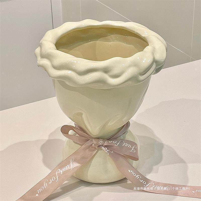 【新家的100个快递】随沐花束摆件陶瓷手捧花瓶客厅餐桌插花装饰