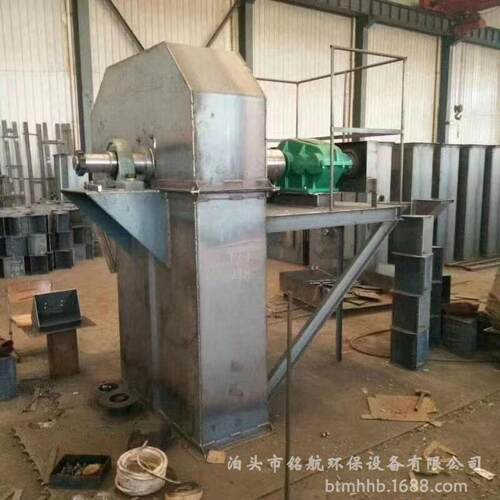现货NE板链斗式提升机垂直板链提升机输送沙水泥斗式提升输送机