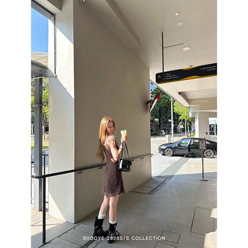 Siiooye摩卡vibe 咖色抽绳碎花裙吊带洋装女夏小众收腰短裙长裙