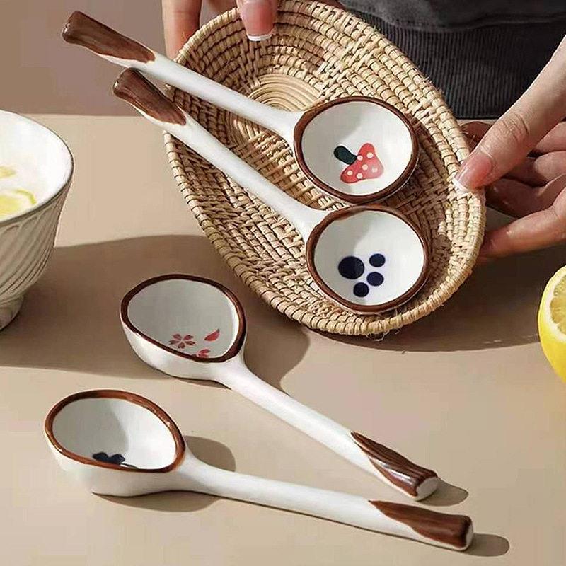 现货陶瓷勺子颜值汤勺家用公粗陶调羹饭勺可爱长柄甜品勺