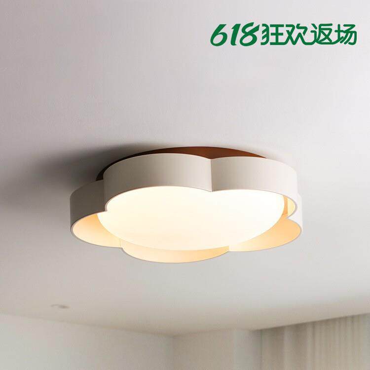 花朵灯奶油风卧室灯吸顶灯2026新款主卧灯儿童房灯女孩公主房灯具