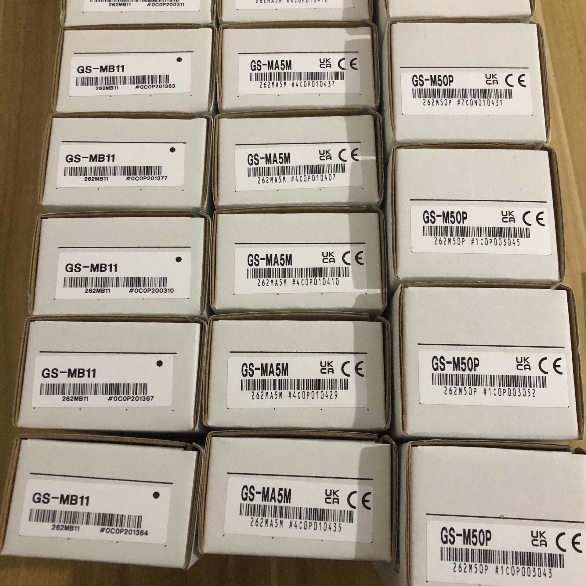 基恩士安全锁整套，全新未拆封，盒码一致