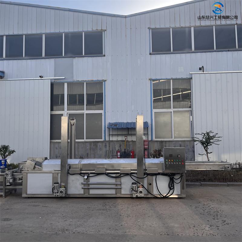 鸡柳串串油炸流水线 薯塔油炸全自动生产线厂家 带提升式油炸机