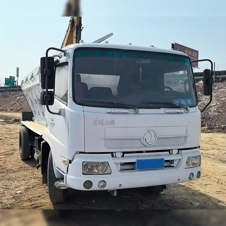 自走式撒灰车 多功能白灰撒布机 撒灰铺灰均匀 摊平机