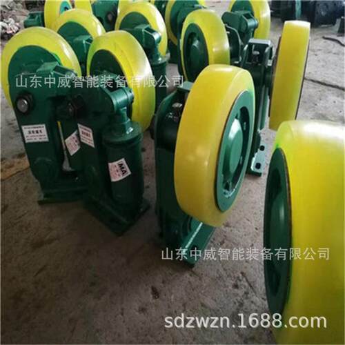 中威制造L30矿用滚轮罐耳 聚氨酯材质罐耳 LS35罐笼导向滚轮罐耳