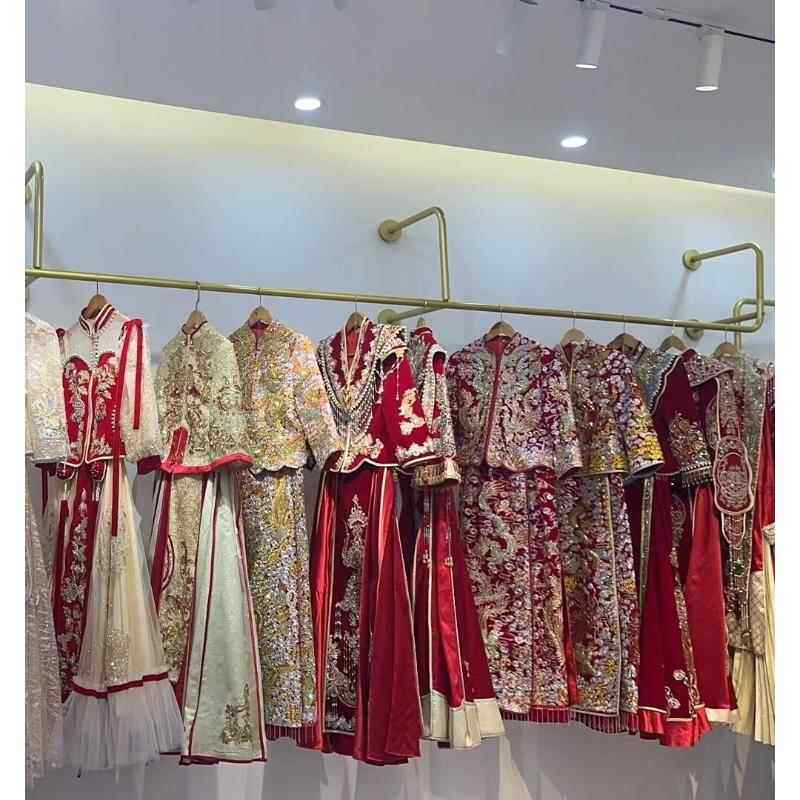 采购产品金色婚纱架，高端展示架，婚纱店礼服秀和服装挂架，照相