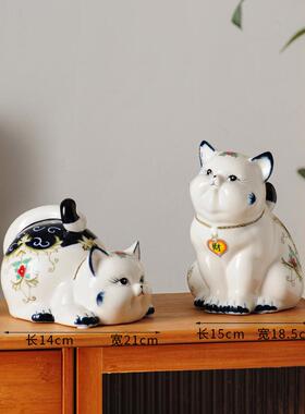 正品采购产品现代陶瓷猫饰品，手绘工艺品，温品暖客厅，酒柜饰装