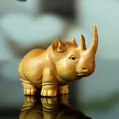 木质犀牛摆件木雕件文玩非洲河马家居车载手把黄杨工艺品大象三宝