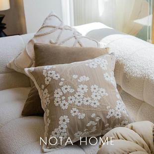 轻奢法车式抱枕高级感抱枕套中古风靠发垫客厅沙床上靠枕用ZN-092