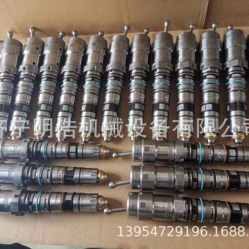 PC1250-7喷油器6560-11-1114康明斯号QSK60QSK23挖掘机配件