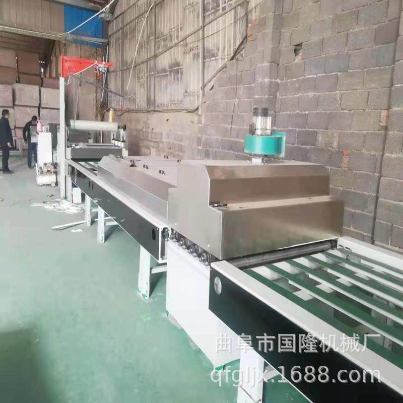 全自动背景墙面木塑板贴面机 双面涂胶密度板家具纸贴面机