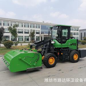 路达清扫车铲车改扫地机滑移式加宽2米清扫多功能柴油四驱更耐用