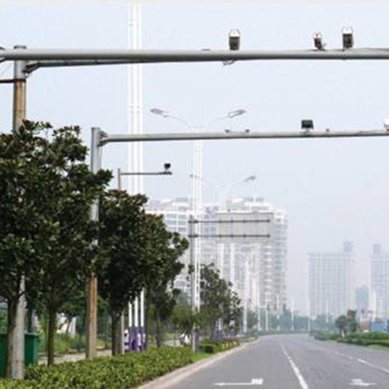 道路八角监控立杆速公路抓拍系统信号灯框交通路口监控杆