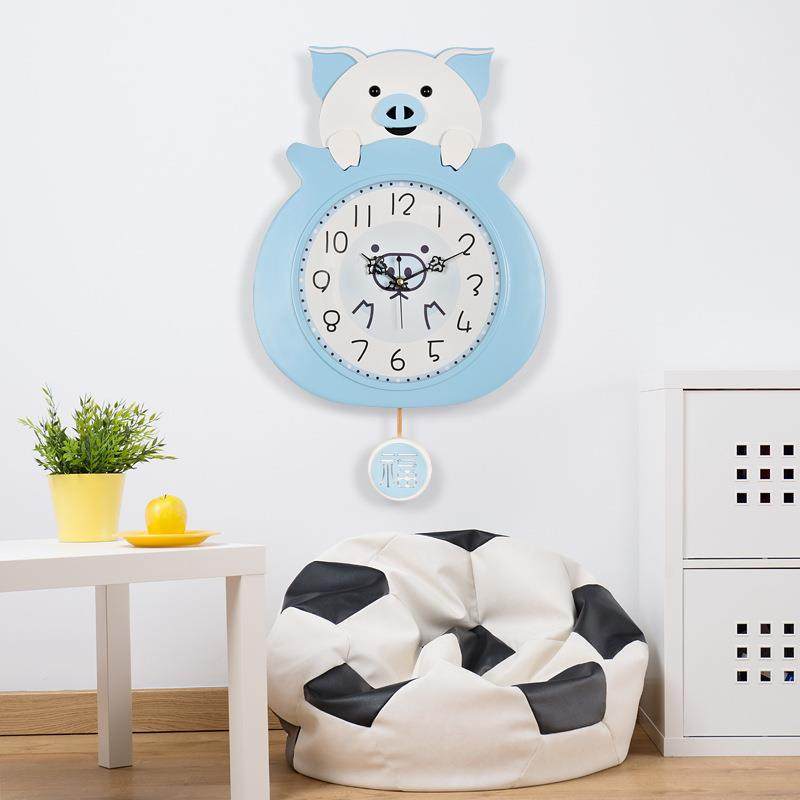 小猪挂钟创意客厅现代简约钟表时尚挂表家用静音装饰卡通个性时钟