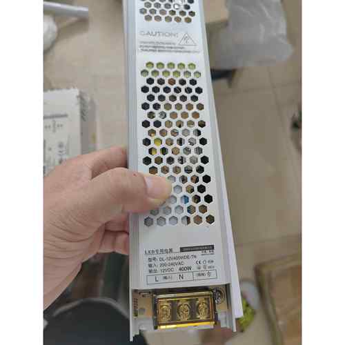 深圳市永杰霖400W12V内置灯箱电源33A长条超薄拉布灯箱软膜