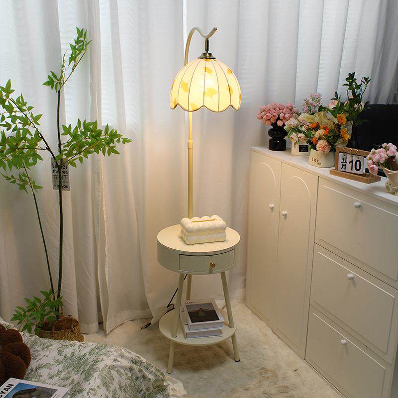 法式田园奶油风卧室床头柜落地灯台灯一体客厅沙发旁边装饰置物架