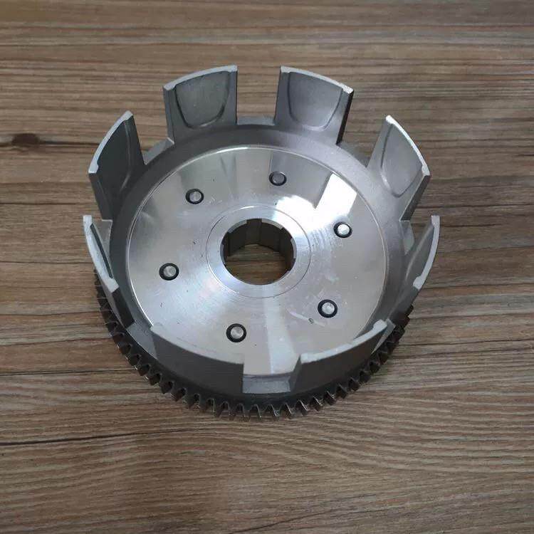 摩托车CB125 150 200 250链条机白板机离合器大齿大古外罩70齿