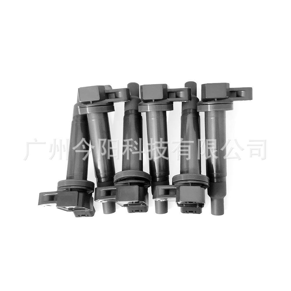 9091902230点火线圈UF230IgnitioncoilUF493火花塞spark plug4pcs