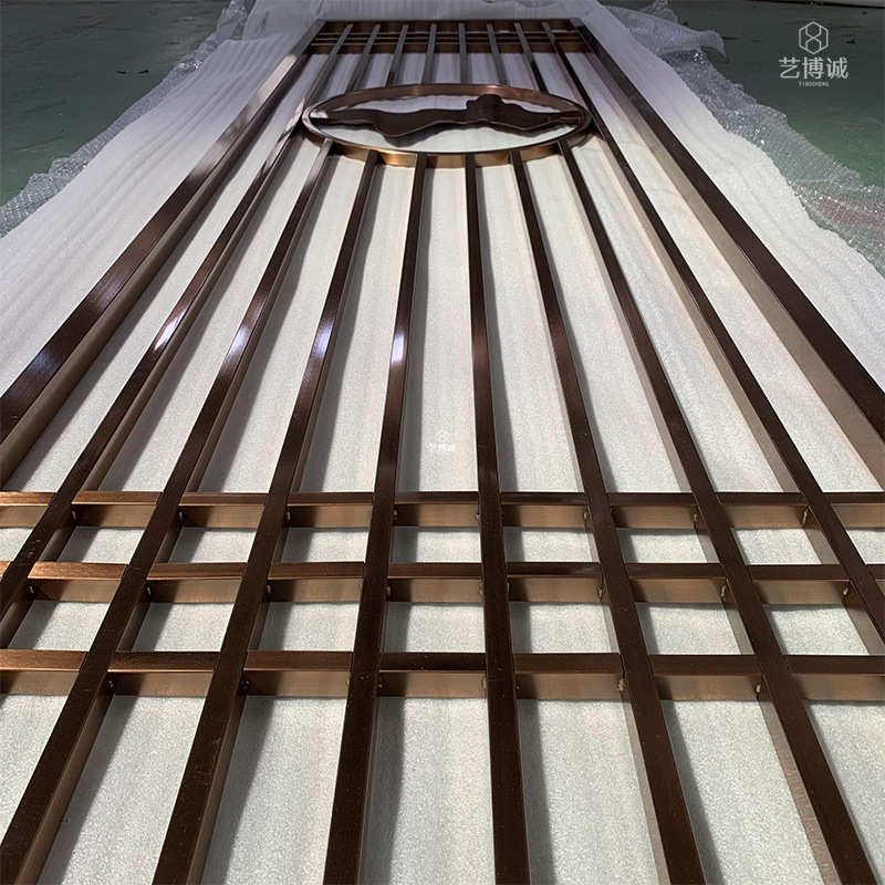 新中式轻奢现代玄关镂空花格金属格栅隔断工程不锈钢假山屏风制品