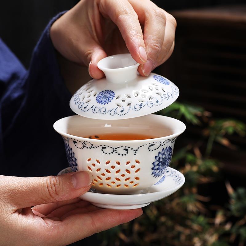 玲珑茶具套装家用整套陶瓷茶杯盖碗泡茶壶蜂窝青花瓷冲茶器