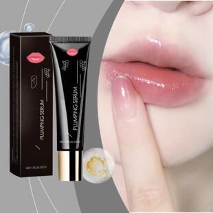 Lip Nourishing and deeply Plumping Gloss Oil Hydrating