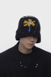 韩国小众设计师花朵贴布针织，渔夫帽秋冬防寒保暖护耳毛线帽盆帽潮