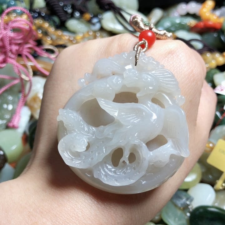 y 102一物一图 天然和田玉凤凰52x47mm