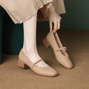 女鞋2026新款软底软面舒适玛丽简奶奶鞋流行的小跟女鞋平底0129w