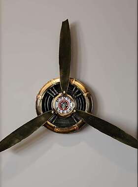 复古铁艺装饰飞机螺旋桨时钟壁饰壁挂酒吧网咖挂件墙面装饰