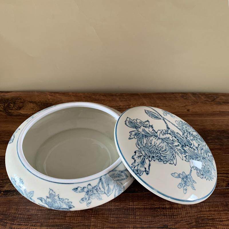 Ceramic, blue and white porcelain, rouge box, jewelry box, storage box, ancient and classical Chinese style decorative box, ornaments thumbnail 7