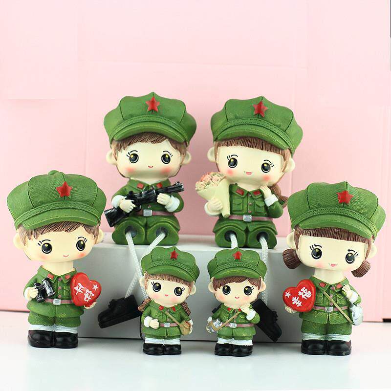 十一国庆节创意摇头军人情侣娃娃电视柜装饰小红军摆件节日礼品