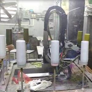 东莞厂家直销保温杯1出3喷漆设备不锈钢保温瓶喷涂设备