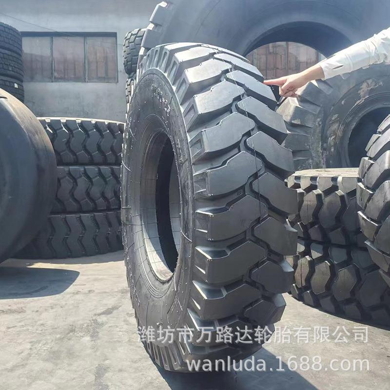1400-25轮胎 1300R25宽体车矿卡自卸车矿山工程尼龙轮胎