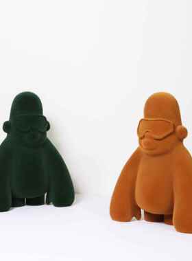 现代简约卡GT-A038通树脂绒猩猩动物创意童摆件儿房公仔桌面植装