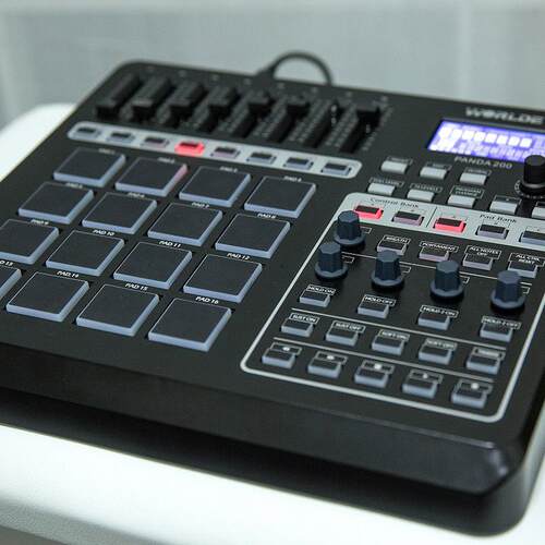 worlde PANDA200midi键盘打击垫控制器编曲键盘音乐键盘电音键盘