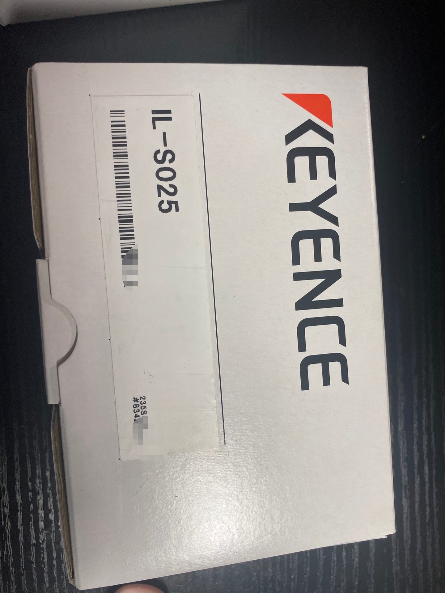 基恩士IL-S025，全新正品码盒一致。