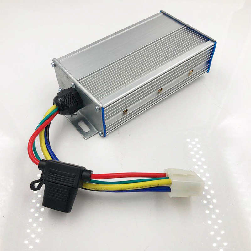 电动四轮车老年代步车直流转换器48V60V72V96V120V30A充电器