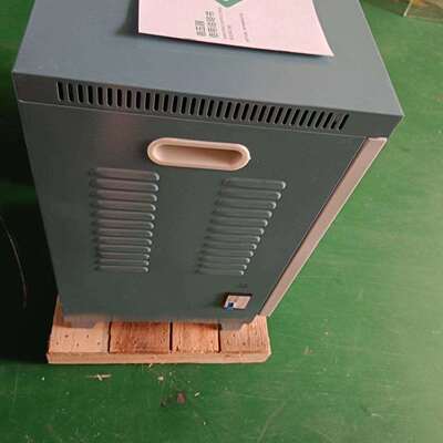 厂家JJW-3KVA净化交流稳压器净化快速稳压6000A抗干扰能力强