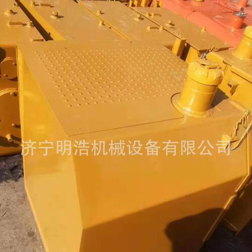 厂家现货供应挖掘机液压油箱柴油箱燃油泵挖掘机全车配件