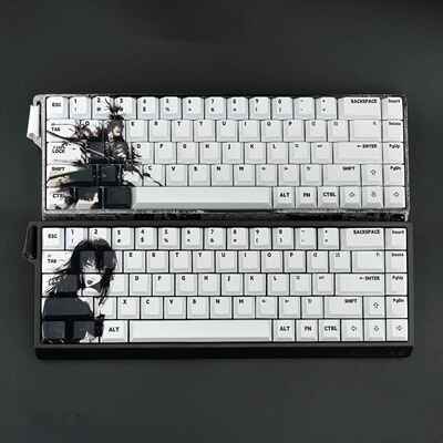 黑白动漫少女武士原厂正刻不透光pbt键帽适用磁轴美加狮fire68