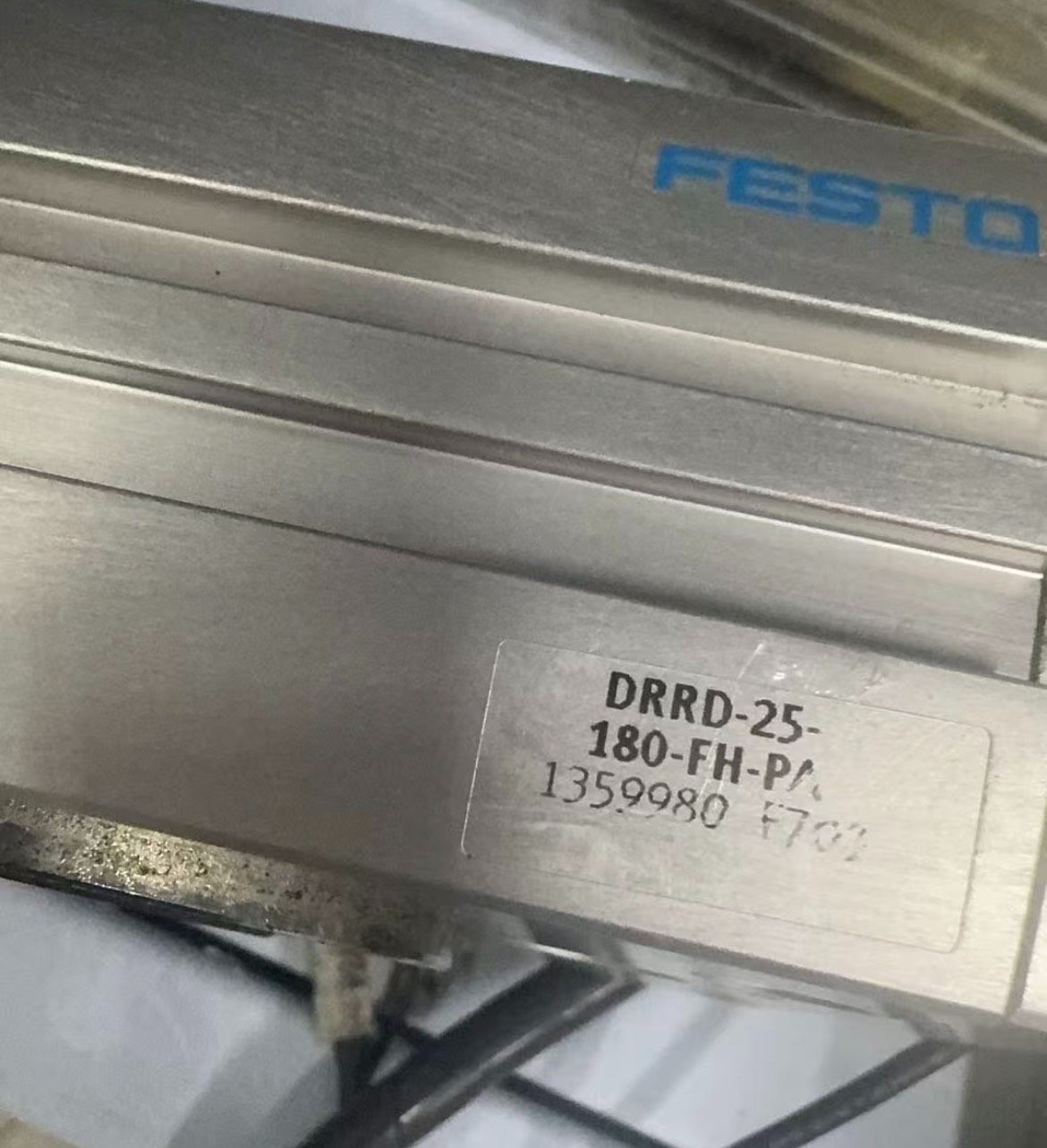 费斯托旋转气缸DRRD-25-180-FH-PA 货号：13