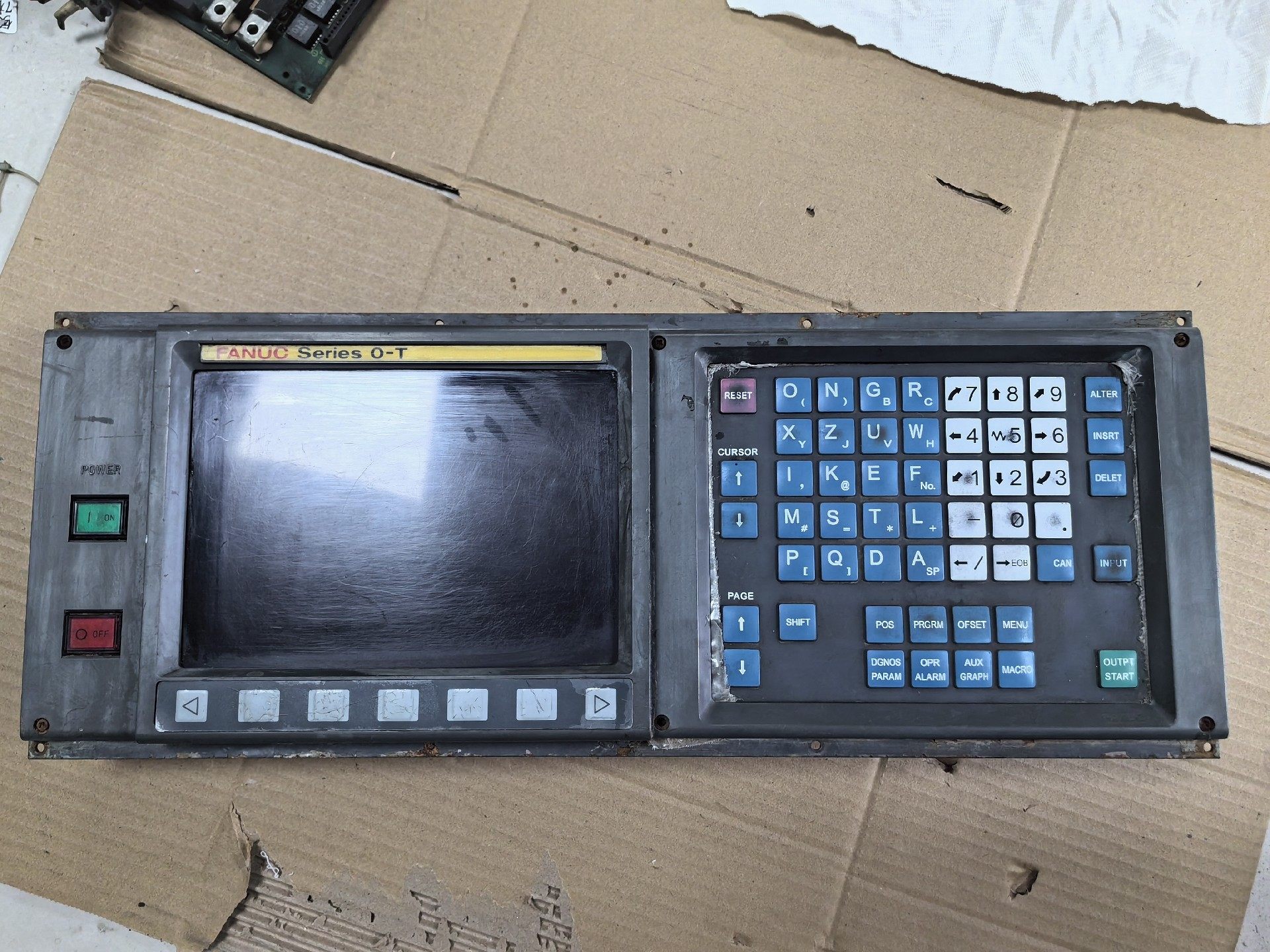 A02B-0091-C052   0-T FANUC显示器