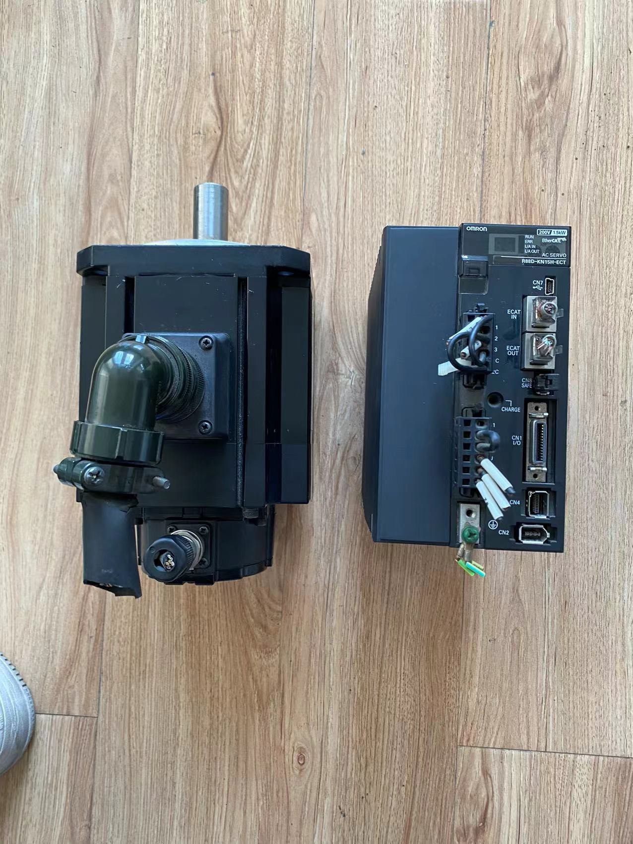 R88D-KN15H-ECT-Z+R88M-K1K520H-