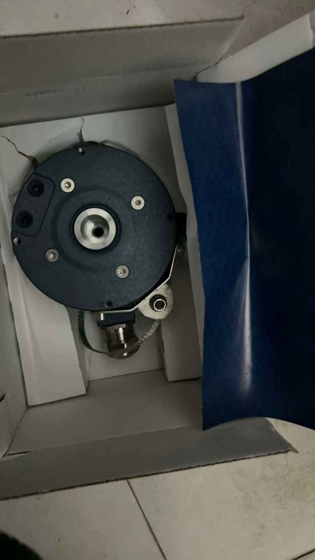 林德编码器  ⅩHⅠ  861900130 全新有需要私聊议