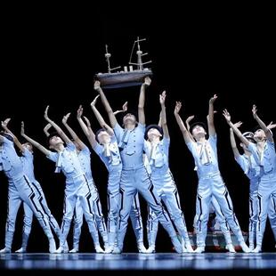 高档青少春舰行舞我蹈服海军风儿童演服童心向党年壮志强国有表出