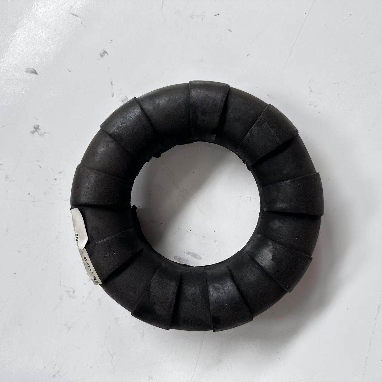 橡胶减震缓冲块格润安电动观光车钣金车前悬支架减震块后桥限位块