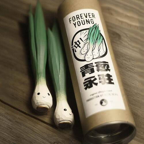 鹿妖商店 青葱永驻 蔬菜精灵纯手工木雕 实木桌面摆件 生日礼物