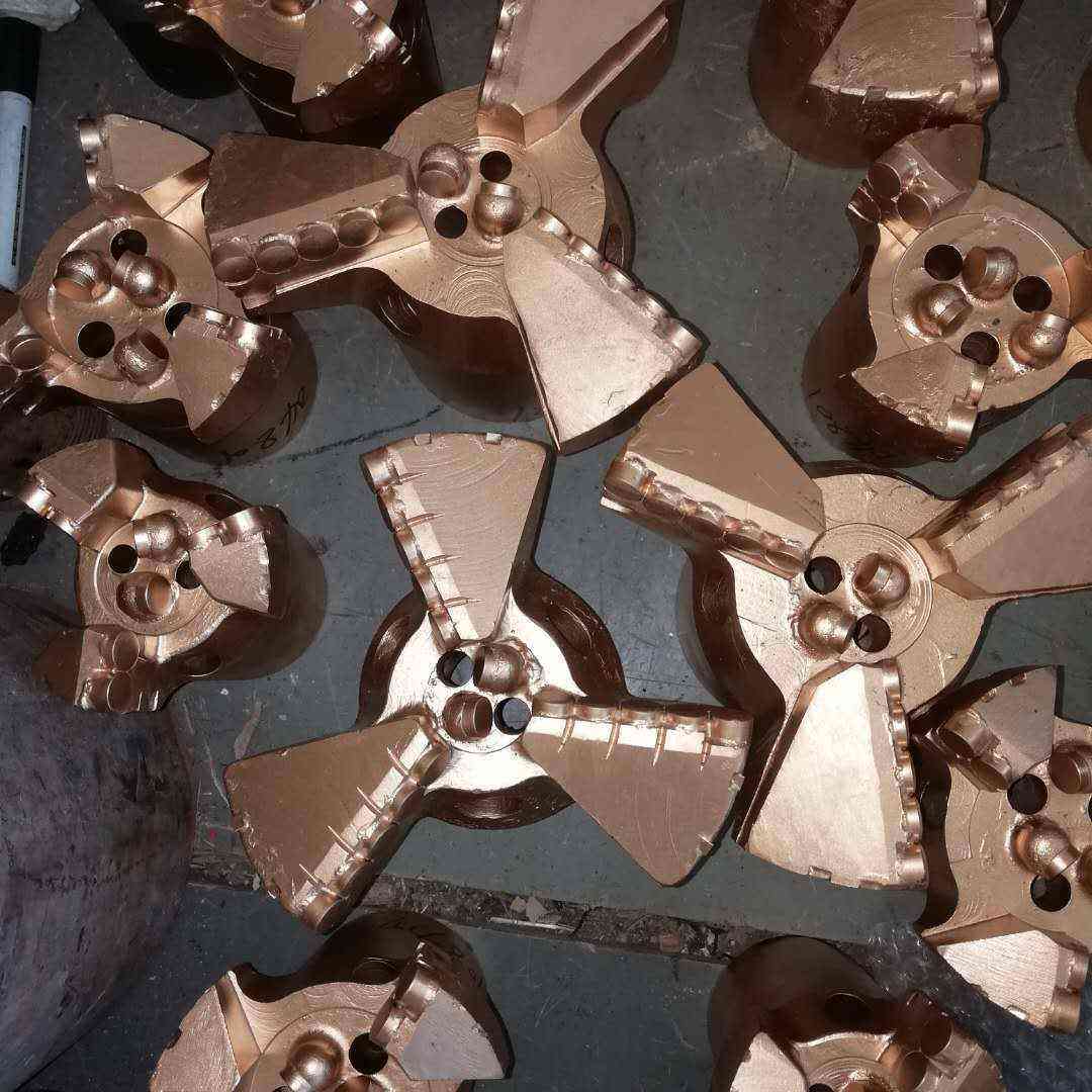 厂家直销烧结体 复合片PDC钻头 胎体钻头优质复合片性价比高,五金/工具,其他钻,淘宝优惠券,粉丝福利购,淘宝优惠卷