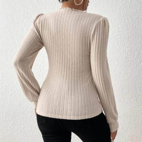Top small high neck long sleeved bottom shirt for women